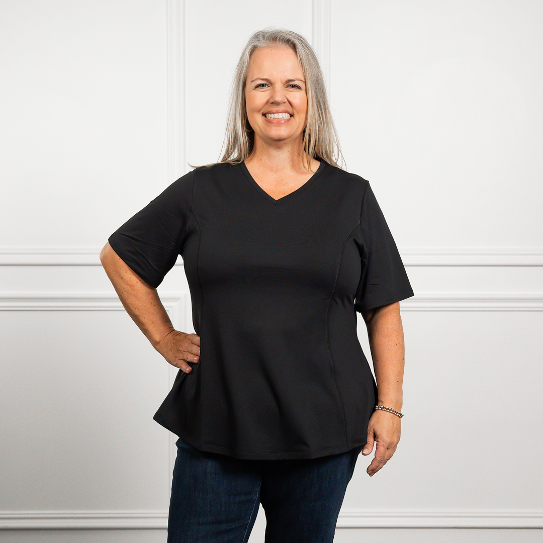 Anti-Muffin-Top Flowy Tee