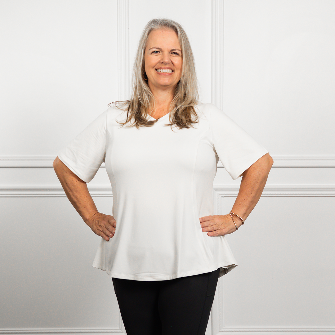 Anti-Muffin-Top Flowy Tee
