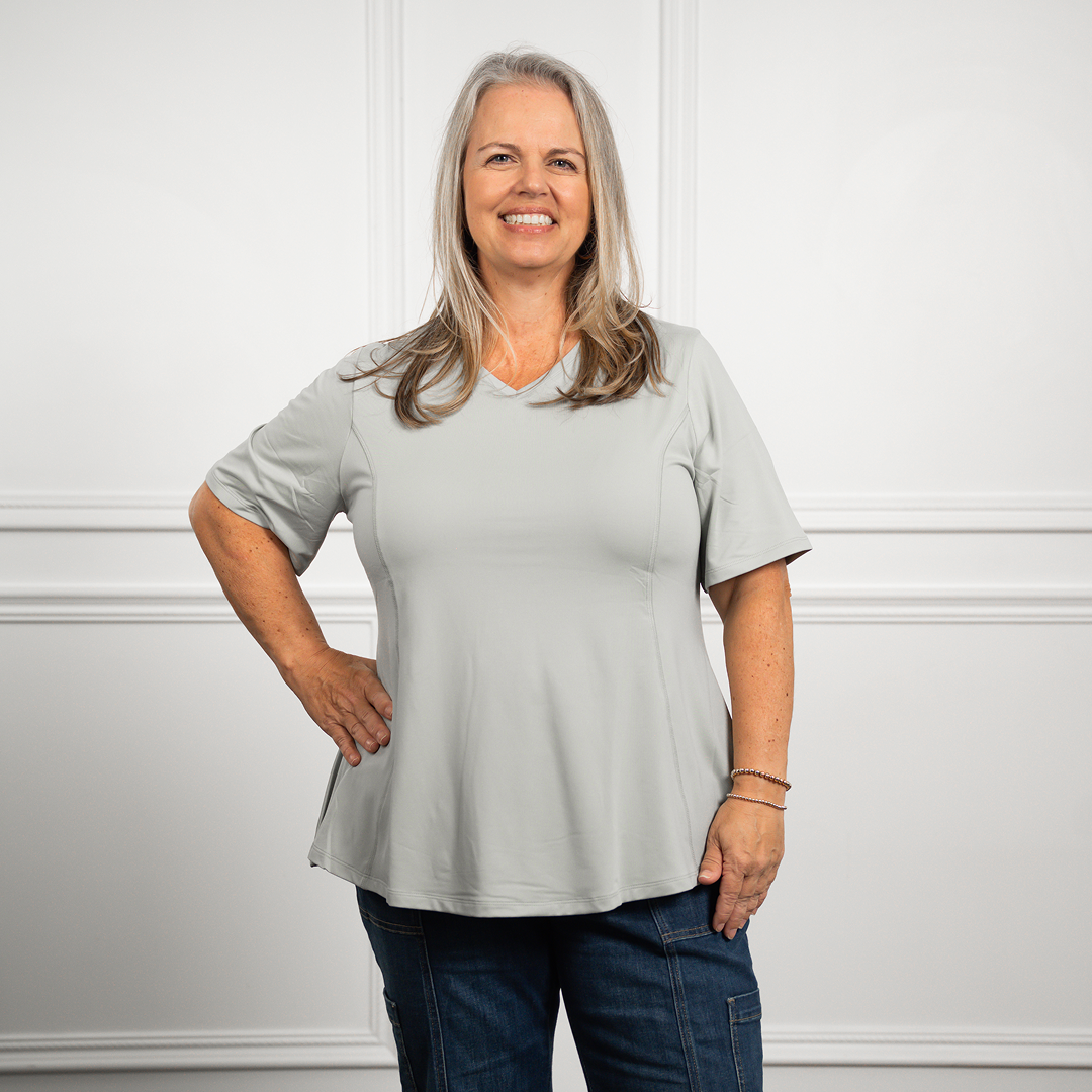 Anti-Muffin-Top Flowy Tee