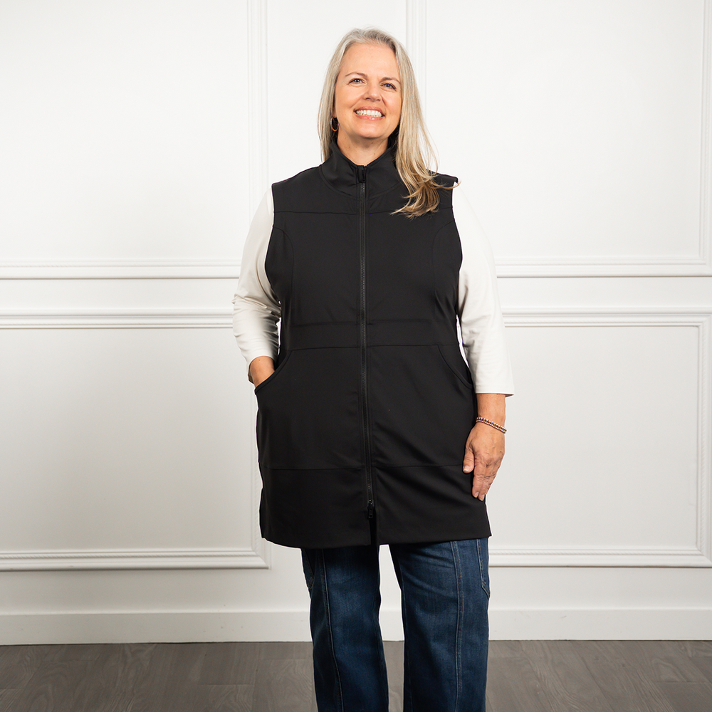 Carefree Long Vest in Black Noir